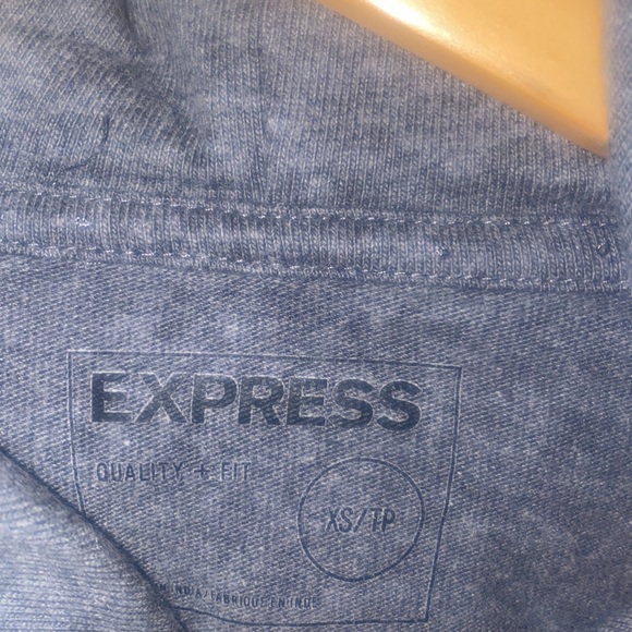 Shirt/hoodie - Picture 4 of 4